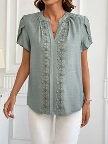SHEIN Clasi Romantic Elegant Decorative Ribbon Notch Collar Blouse - Green - View 4