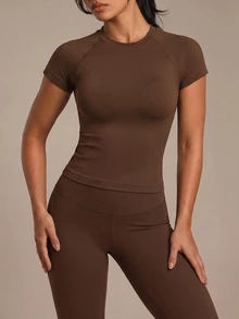 SHEIN Sports Women's Solid Color Round Neck Raglan Short Sleeve Fitted Seamless Sports T-Shirt - Coffee Brown - View 3