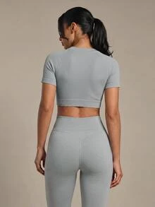 SHEIN Sports Women's Solid Color Raglan Short Sleeve Cropped Sports T-Shirt Fitted Shirt Gym Shirts - Grey - View 3