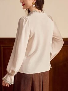 Vintamour 女款蕾絲休閒法式襯衫 優雅秋季辦公商務工作校園穿搭 教師節 2026 秋冬返校可愛上衣 杏色 - 杏色 - 查看 8