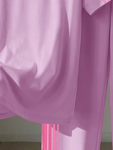 可愛復古迷你臘腸狗刺繡圖案、條紋拼色、少女休閒極簡短袖基礎T恤與休閒喇叭褲2件套，適合日常、返校、開學、兒童校園時尚 - 彩色 - 查看 7