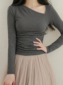 DAZY Asymmetric Neckline Ruched Fitted Long Sleeve T-Shirt Fall - Grey - View 3