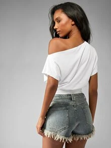 MISSGUIDED Off-Shoulder Cropped Cotton Top With Short Sleeves And Elastic Hem For Casual Summer Looks - White - View 2
