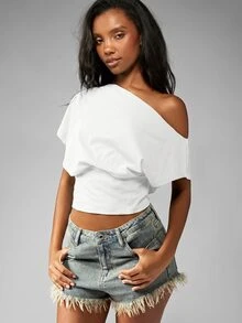 MISSGUIDED Off-Shoulder Cropped Cotton Top With Short Sleeves And Elastic Hem For Casual Summer Looks - White - View 5