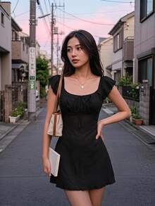 黑色