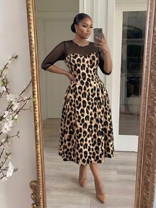 SHEIN Lady CURVE 大尺碼時尚性感豹紋網紗拼接圓領洋裝 - 彩色 - 查看 3