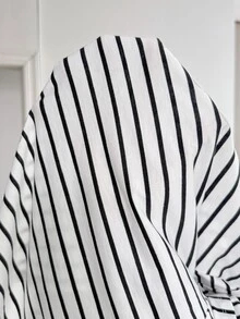 SHEIN Maternity Fashion White Colorblock Casual Business Casual Thin Knit Cardigan For Daily Wear Maternity Autumn Fall - Black and White - View 9