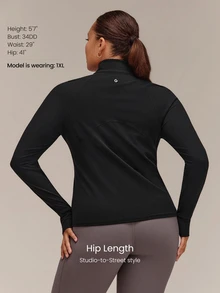 GLOWMODE Chaqueta FeatherFit™ con cremallera, bolsillos seguros, efecto esbelta y de bajo impacto para yoga y uso diario en otoño, tallas grandes - Negro - Ver 2