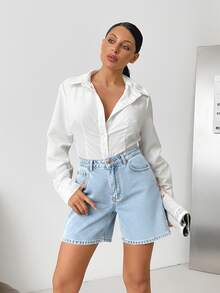 SHEIN High Waist Ice Blue Wash Smart Casual Style Woman Denim Short Button Closure Elastic Waistband Plus Size - Light Wash - View 4