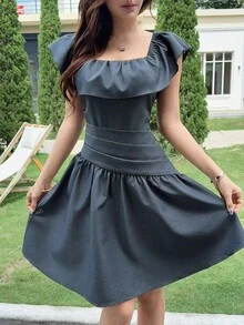 Feyla Gaun Pendek Ruffle Warna Polos Elegan untuk Wanita di Musim Panas - Dark Grey - View 5