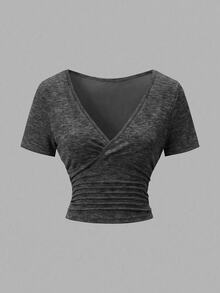 EMERY ROSE Women's Summer Solid Color Overlapping V-Neck Short Sleeve Fitted Casual Holiday Cropped T-Shirt - Dark Grey - View 3