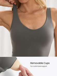 GLOWMODE FeatherFit™ Camiseta de tirantes corta con espalda en U para actividades de bajo impacto, yoga y uso diario en otoño e invierno - Gris Oscuro - Ver 4