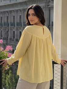 Dazy Plus Atasan Pullover Lipit Longgar Warna Polos Kasual untuk Liburan Musim Semi dan Gugur Warna Kuning - Kuning - View 1