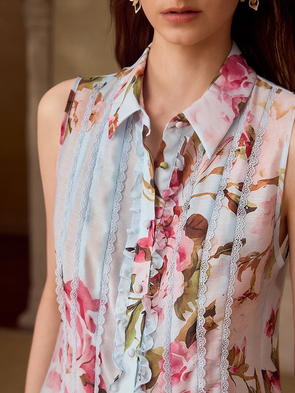 MOTF Blusa sin mangas para mujer primavera/verano con estampado floral, top patchwork con ribete de encaje en contraste, estilo romántico