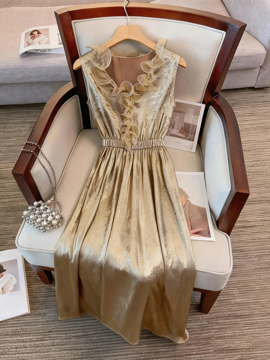 Lyxana 女士荷叶边腰身金色无袖长裙 - 金色 - 查看 1