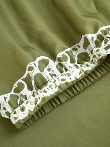 Linhara CURVE طقم قطعتين توب بدون أكمام وبنطلون بطبعة زهور خضراء مقاس كبير - أخضر عسكري - مشاهدة 8