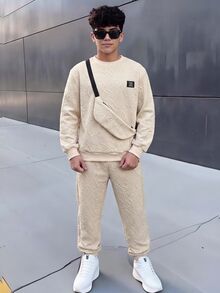 SHEIN 兒童青少年男孩休閒運動學院風寬鬆版型紋理字母提花雙面藍色衛衣與運動長褲兩件套，附斜跨包，適合通勤、上學、日常休閒、旅行、運動，秋冬穿著 - 卡其色 - 查看 2