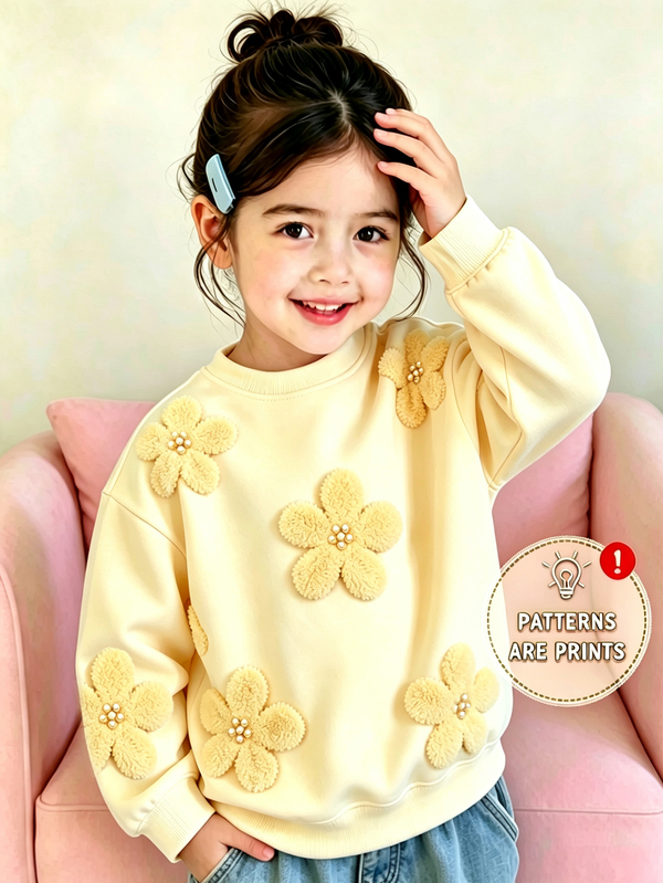 Baby Girl Cream Yellow Round Neck Fleece Sweatshirt, Autumn/Winter New Style 3D Faux Fur Pearl Flower Design Print Top, Soft & Comfortable Casual Pullover Base Layer, Korean Style Loose Drop Shoulder Long Sleeve Versatile Outing Top, Suitable For Autumn/Winter Baby Girl Vacation Floral Cute Princess