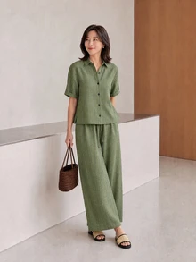 Yumoku 2件套女士圆领纯色无袖上衣和印花长裤休闲度假套装，女装套装 - 軍綠色 - 查看 4