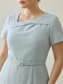 MOTF PREMIUM PLUS SIZE WOMEN'S ELEGANT BLUE MID-LENGTH ASYMMETRICAL NECK SHORT SLEEVE DRESS, SPRING/SUMMER - Blue - View 4