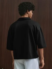 TOKVUE TOKUVE 男士休闲 Polo 衫，复古字体设计，星形图案，适合日常穿着，灵感源自 ，针织短袖 Polo 领 T 恤，适合音乐节、度假和日常穿搭，男士休闲衬衫，居家休闲，街头文化，可个性化定制，送给丈夫或男友的礼物 - 黑色 - 查看 2