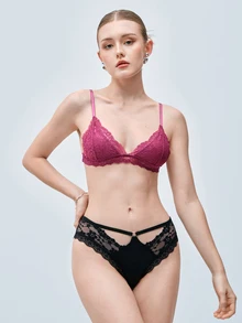 Softvol 假日季超薄文胸，花卉蕾丝文胸，适合小胸女性，柔软无缝性感紫色内衣 - 紫色 - 查看 3
