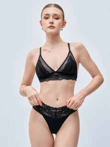 Softvol 1pc Women's Sexy Semi-Sheer Lace Patchwork Mesh Wireless Unpadded Triangle Cup Bra - Black - View 3
