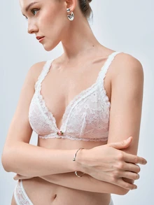 Softvol 1pc Women's Sexy Semi-Sheer Lace Wireless Comfortable Triangle Cup Back Closure Bra - White - View 7