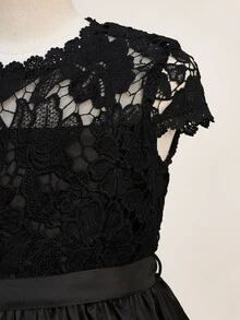 Wedding Season Girls' Premium Lace Patchwork Satin Short Sleeve Full Skirt Mid-Length Dress For Ball, Performance, Birthday Party, Banquet, Christmas - Black - View 6