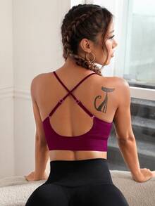 SHEIN Sports Women's Solid Color Cross Back Seamless Elastic Sports Bra For Chinese New Year - Red Violet - View 3