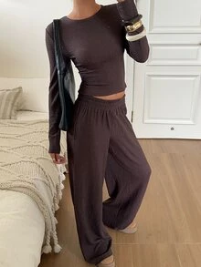SHEIN EZwear 深棕色針織短版上衣長褲休閒極簡套裝 女款 日常居家 秋季度假 居家旅行 早午餐 - 咖啡棕 - 查看 4