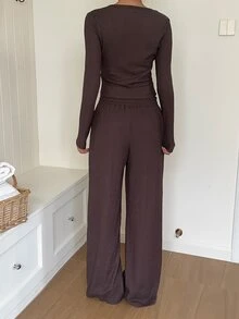 SHEIN EZwear 深棕色針織短版上衣長褲休閒極簡套裝 女款 日常居家 秋季度假 居家旅行 早午餐 - 咖啡棕 - 查看 2