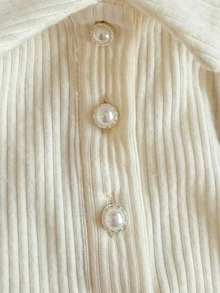 PrepCrw 两件套少女优雅都市校服风格套装，包括一件白色珍珠边饰粉色圆领长袖开衫和一件白色无袖翻领polo衫，适合返校、休闲外出、聚会、假期、秋冬季和圣诞节穿着。 - 彩色 - 查看 3