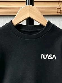 SHEIN 2件組小男孩時尚簡約舒適圓領衛衣運動褲套裝，酷感英文字母滿版印花設計，適合秋季 - 彩色 - 查看 5