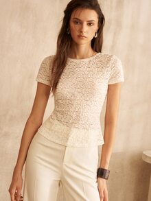 MOTF PREMIUM WOMEN'S WHITE LACE FITTED T-SHIRT, FASHIONABLE COMMUTER STYLE, AUTUMN/WINTER - White - View 5