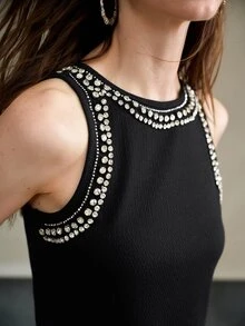 MOTF PREMIUM RHINESTONE DETAIL FITTED KNIT TANK TOP - Black - View 2