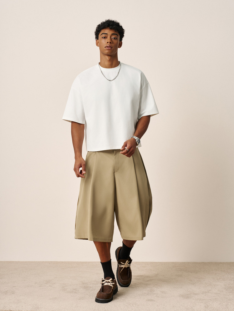 TOKVUE Men's Summer Japanese Style Pleated Khaki Loose Casual Versatile Daily Minimalist Shorts - Khaki - View 2