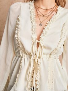 Poéselle Blus Wanita Warna Apricot Chiffon dengan Tali Serut di Pinggang, Detail Ruffle Mengembang, Lengan Panjang, Model Sederhana, Modis, Kasual, dan Sehari-hari - Aprikot - View 9