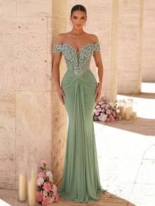 Glamrae Elegant Luxurious Beaded,Sequin & Embroidered Ruched Off-Shoulder Mermaid Dress,Heavy Embellishment Formal Gown For Weddings,Parties,Galas & Vacations - Green - View 5