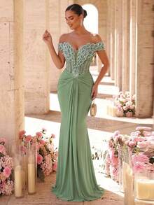 Glamrae Elegant Luxurious Beaded,Sequin & Embroidered Ruched Off-Shoulder Mermaid Dress,Heavy Embellishment Formal Gown For Weddings,Parties,Galas & Vacations - Green - View 8