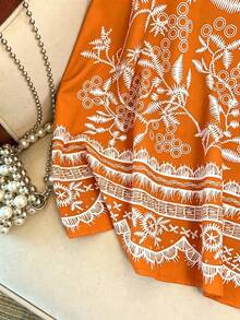 GlowEve CURVE Plus Size Women Floral Print Fresh Artistic Minimalist Vintage Casual Elegant Round Neck Tank Top - Orange - View 5