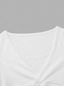 EMERY ROSE Women's Summer Solid Color Overlap V-Neck Short Sleeve Fitted Casual Holiday Cropped T-Shirt - Beige - View 5