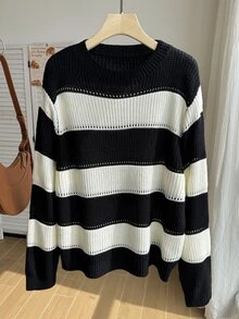 Comfortcana Plus Solid Spring Ribbed Knit Sweater - Black and White - View 4