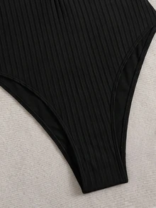 Swim Vcay 新款女款夏季細肩帶綴珠露背紋理提花面料深V領性感海灘度假一件式泳衣 - 黑色 - 查看 6