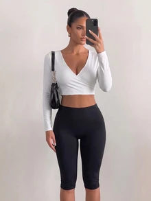 Pariaura 2pcs/Set Women's White Long Sleeve Cross V-Neck Sports Top And Black Long Capris - Black and White - View 4