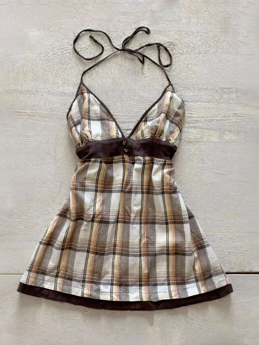 SHEIN 复古格纹V领收腰性感露脐上衣 - 卡其色 - 查看 1