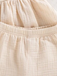 SHEIN Vintaside Kids 2件組女嬰可愛夏季度假套裝，甜美可愛吊帶上衣配粉色蕾絲裝飾與短褲 - 杏色 - 查看 7