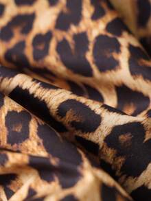 SHEIN Franclia Elegant Leopard Print Asymmetrical Hem Casual Vacation & Commute Women Shirt - Brown - View 7