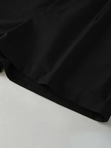 SHEIN Clasi 大尺碼女款條紋拼接商務西裝外套 + 寬鬆休閒時尚通勤短褲套裝，春/秋季 - 黑色 - 查看 4