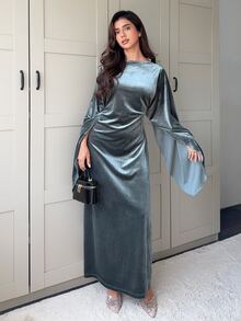 Veilorie Gaun Panjang Wanita Warna Polos dengan Kerah Model Cowl yang Elegan dan Mempertegas Pinggang, Cocok untuk Pesta dan Acara Kumpul-kumpul - Biru - View 1